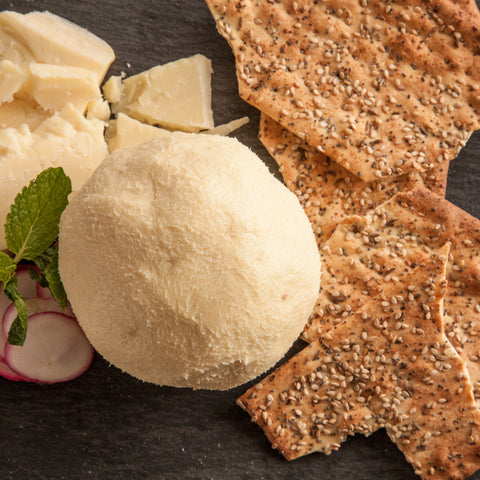 Horseradish Cheddar Cheese Spread